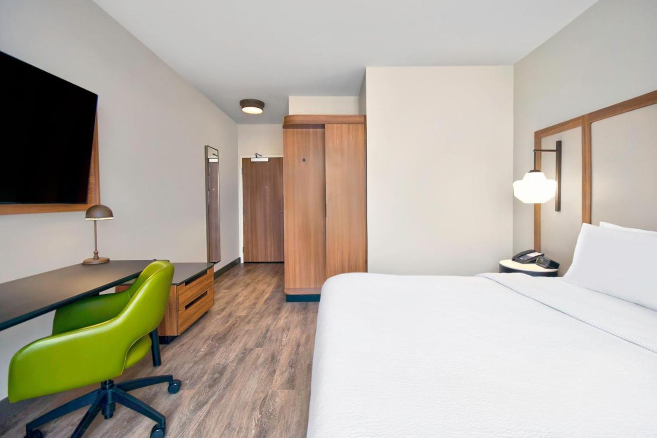 Fairfield By Marriott Inn & Suites Cincinnati North Уэст-Честер Экстерьер фото
